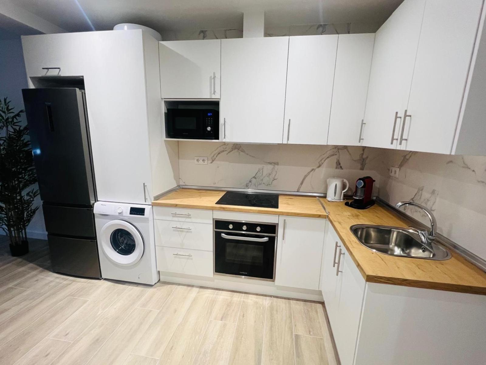 Apartamento 4 Elephant Wifi Y Netflix Alcobendas Exterior photo